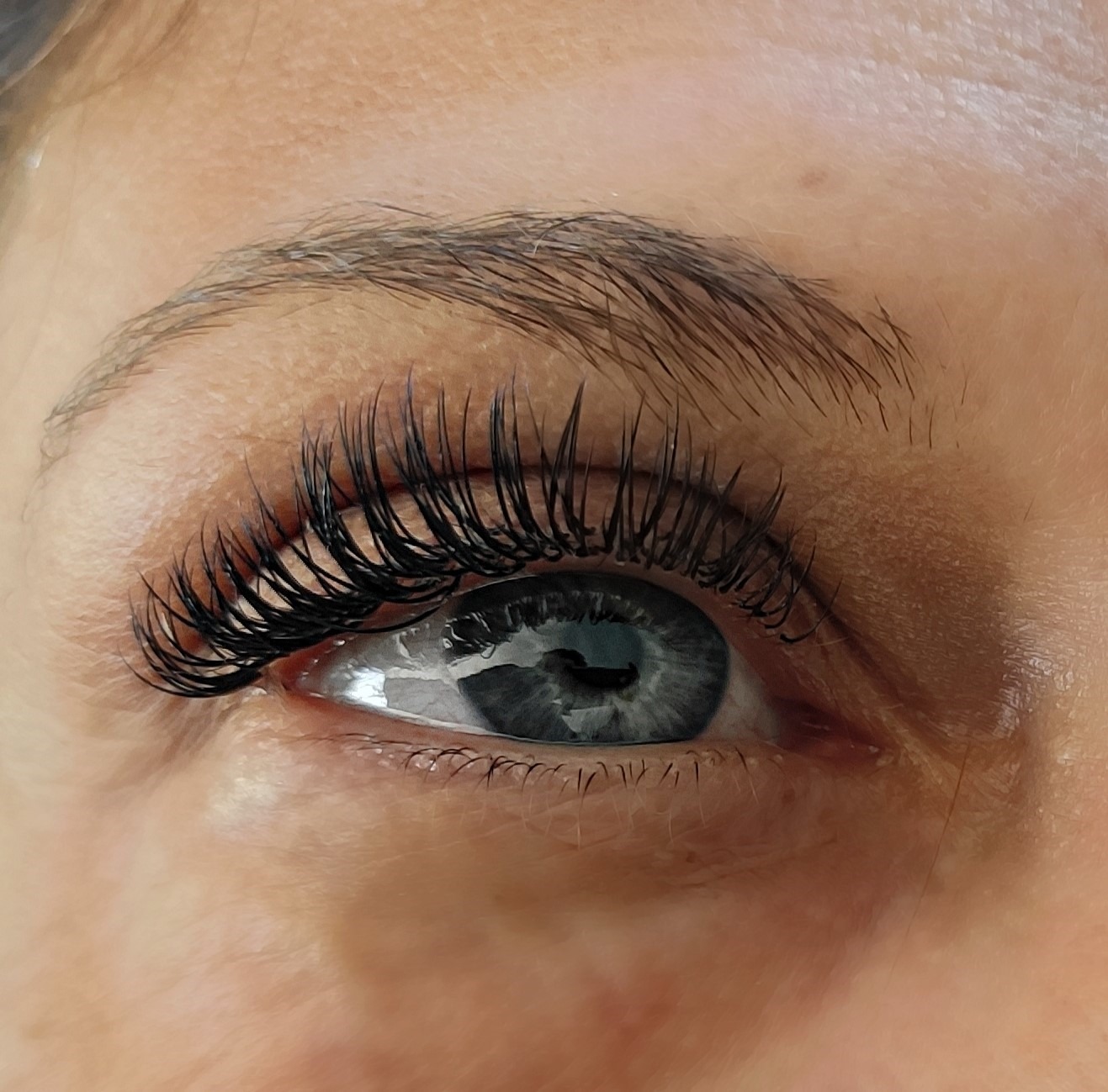 cils à cils